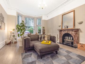 apartment to rent in St Johns Park, Blackheath, London, SE3