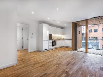 apartment to rent in St Marks Square, Bromley, Kent, BR2