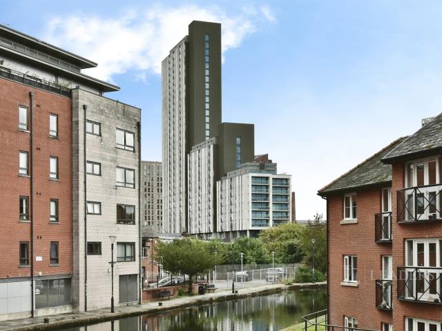 Apartment to rent in Store Street, Manchester, Greater Manchester, M1 | Leaders