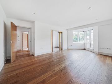 apartment to rent in Strand Drive, Richmond, London, TW9