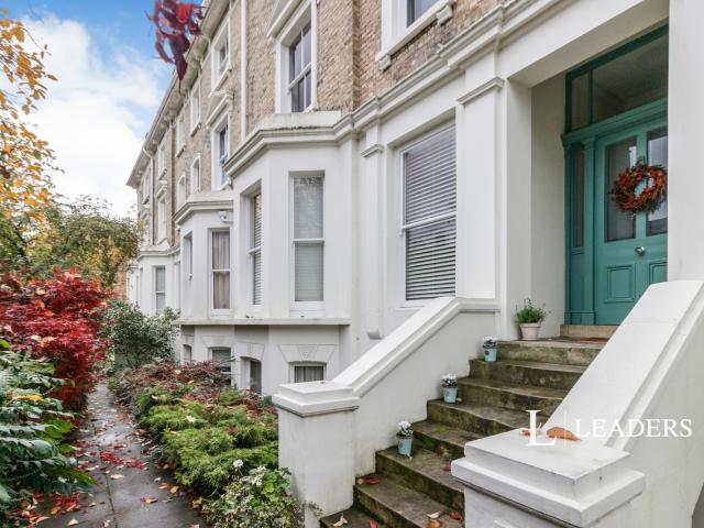 Apartment to rent in Surbiton Road, Kingston upon Thames, KT1 | Leaders
