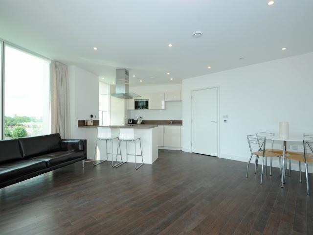 apartment to rent in Surrey Quays Road, Surrey Quays, London, SE16