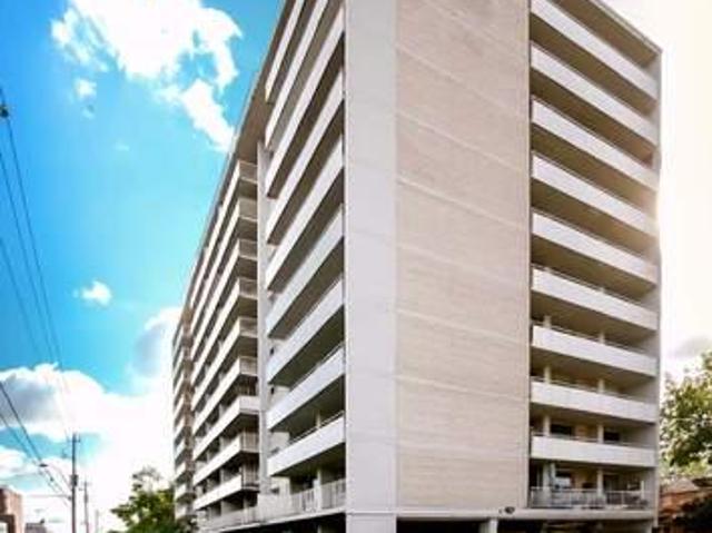Apartment Toronto ON 92621128