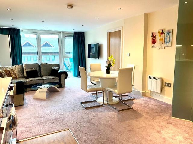 Apartment, The Litmus Building, Huntingdon Street, Nottingham NG1, 2 bed flat to rent, £1,600 pcm | PrimeLocation