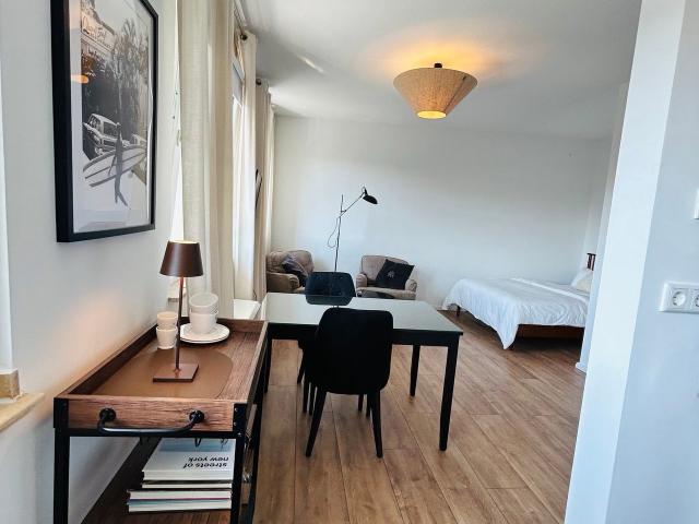 Apartment Uni Essen 5 min entfernt Essen Amsterdam Apartments for Rent