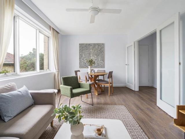 apartment Unit 4/63 Carlisle Street, St Kilda