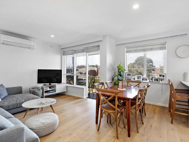 apartment Unit 5/123 Chomley Street, Prahran