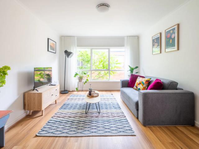 apartment Unit 6/58 Barkly Street, St Kilda