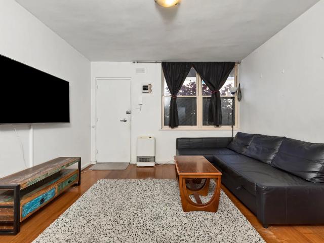 apartment Unit 6/72 74 Carlisle Street, St Kilda