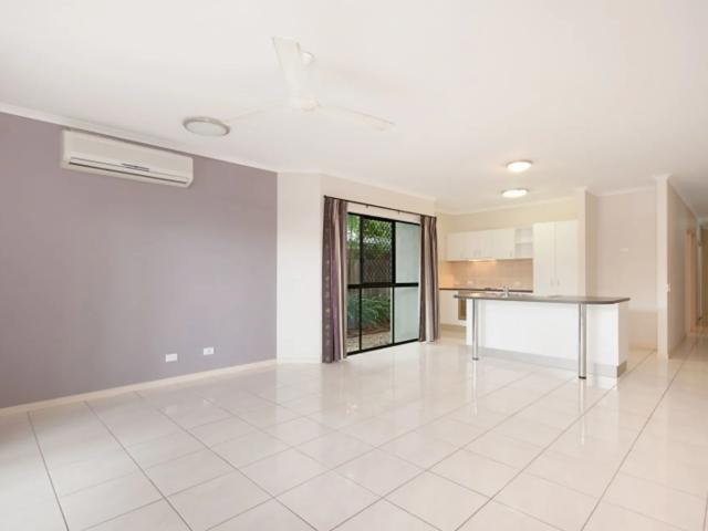apartment Unit 1/157 Martyn Street, Cairns