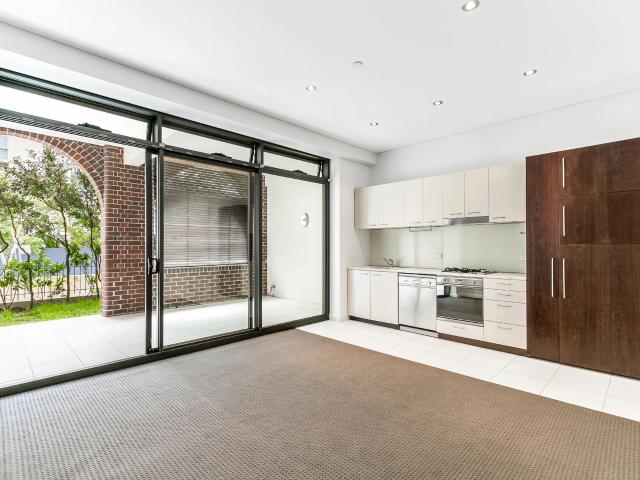 apartment 1/20 Pyrmont Bridge Road, Camperdown