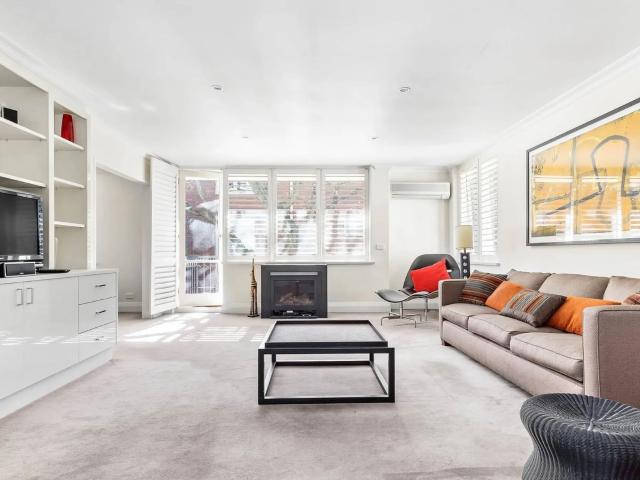 apartment Unit 12/11 Rockley Road, South Yarra