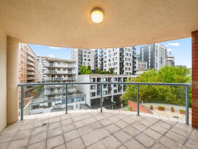 apartment Unit 14/17 25 Spring Street, Bondi Junction