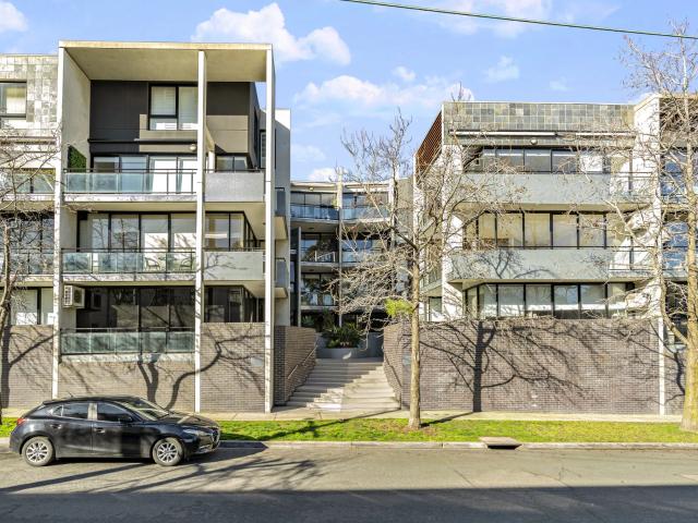 apartment Unit 16/1 Domville Avenue, Hawthorn