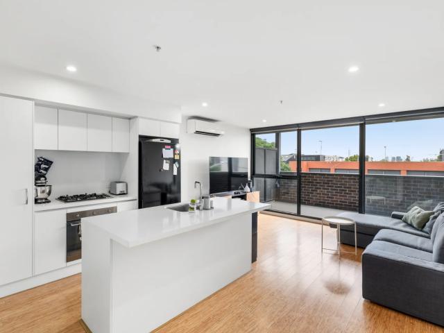apartment Unit 202/230 232 Dryburgh Street, North Melbourne