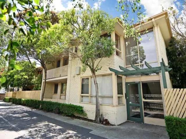 apartment Unit 2/19 Ardrie Road, Malvern East