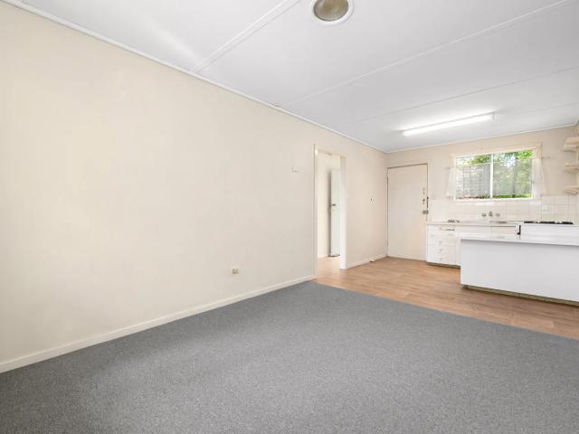 apartment Unit 2/697 Logan Road, Greenslopes