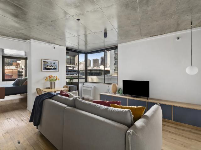 apartment Unit 35/131 Lonsdale Street, Melbourne