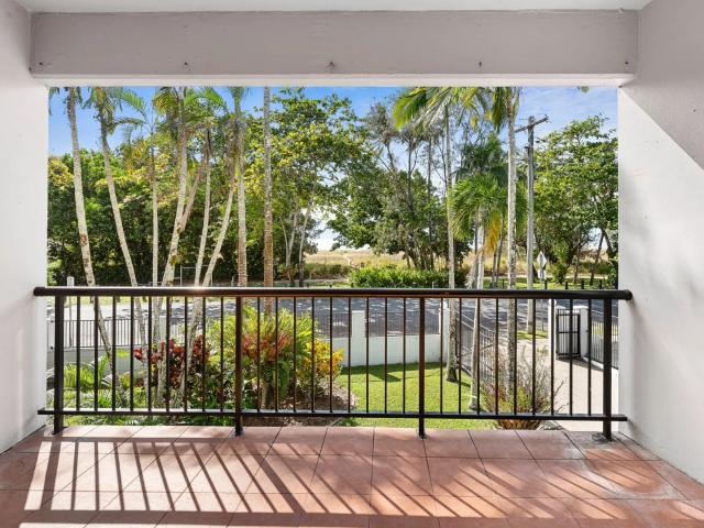apartment Unit 3/57 Sims Esplanade, Yorkeys Knob