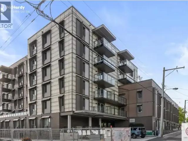 Apartment Vancouver BC 104470923