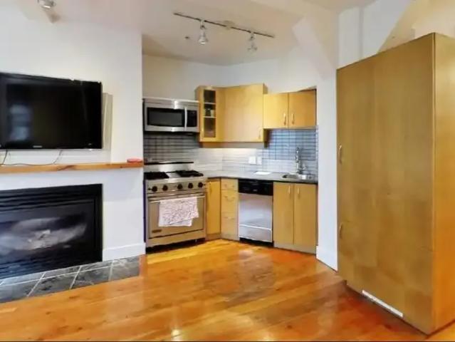 Apartment Vancouver BC 105151063