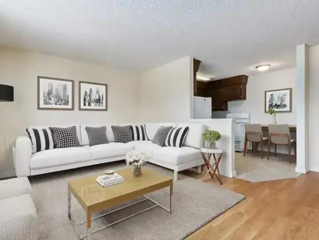 Apartment Yorkton SK 104400363
