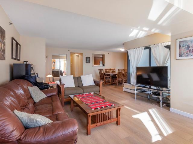 Apartment/Condo For Rent in Yaletown, Vancouver West