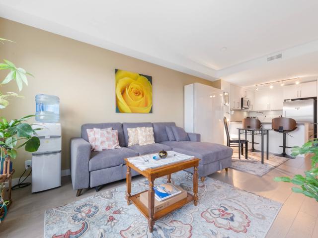 Apartment/Condo For Rent in Bridgeport RI, Richmond