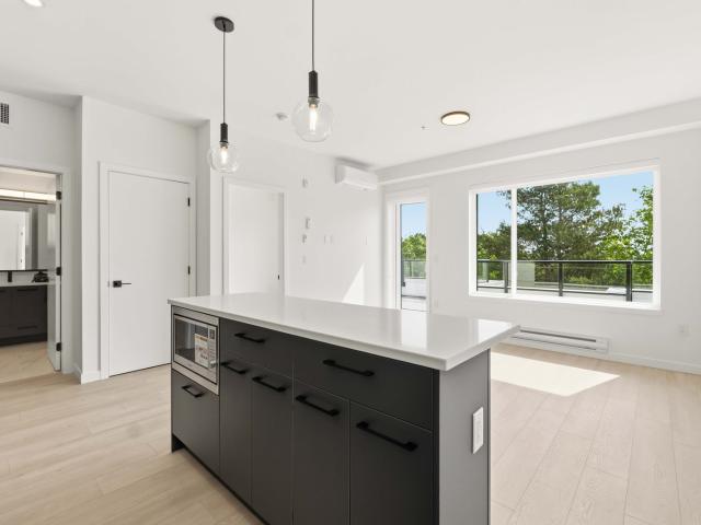 Apartment/Condo For Rent in Cloverdale BC, Cloverdale