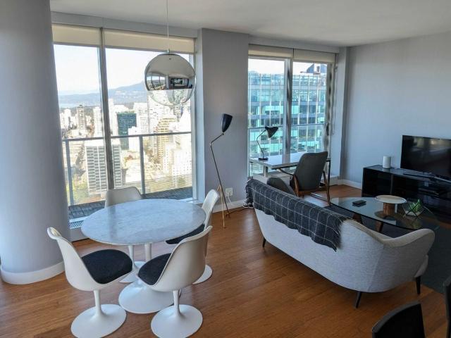 Apartment/Condo For Rent in Downtown VW, Vancouver West