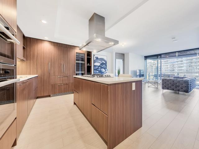 Apartment/Condo For Rent in False Creek, Vancouver West