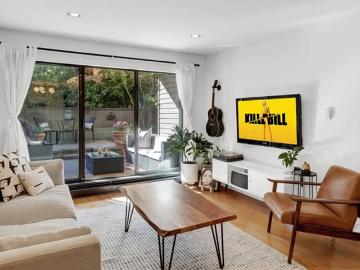 Greater Vancouver - Patio, Garden, Parking