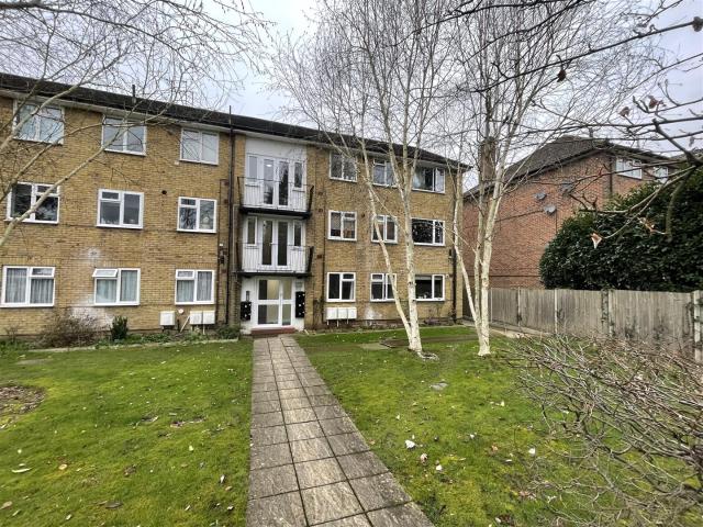 apartmentfor rent at Kenilworth Court, Watford, WD17