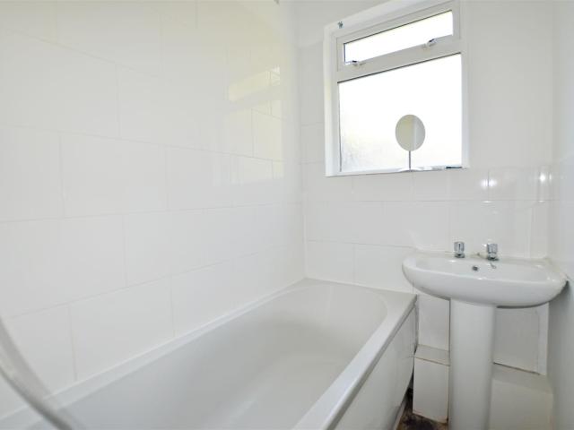apartmentfor rent at Sotheron Road, Hertfordshire, WD17