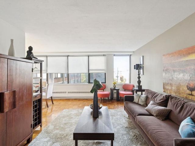 Apartments@1220 Studio Apartment for Rent at 1220 N Broad St, Philadelphia, PA 19121 Avenue of the Arts North
