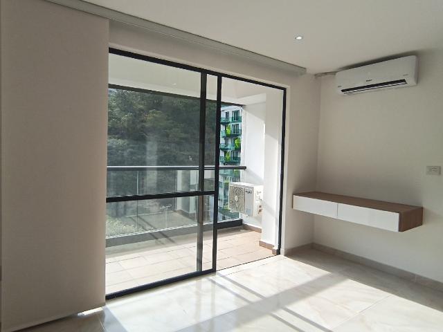 APARTAESTUDIO AV 6D 35 N 26, Chipichape, Cali