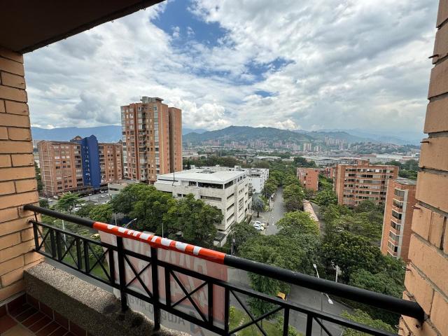 Apartaestudio En Arriendo En Medellín
