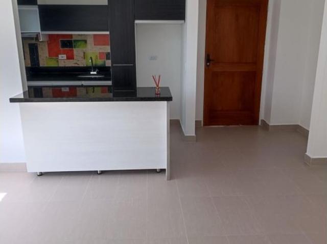 Apartaestudio en arriendo, San antonio