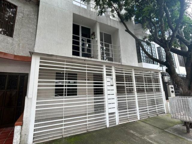 Apartaestudio en arriendo, urb las américas