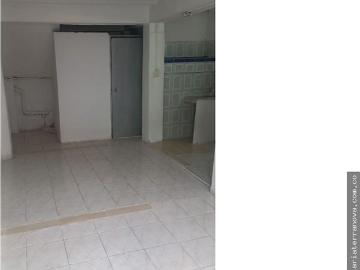 Apartaestudio enarriendo campoamor servicios incluidos persona sola