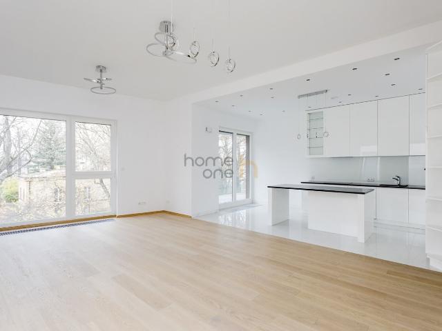 Apartament Morskie Oko z 3 sypialniami i 2 miejscami postojowymi