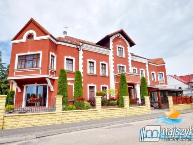 Apartament nad morzem z basenem i sauną