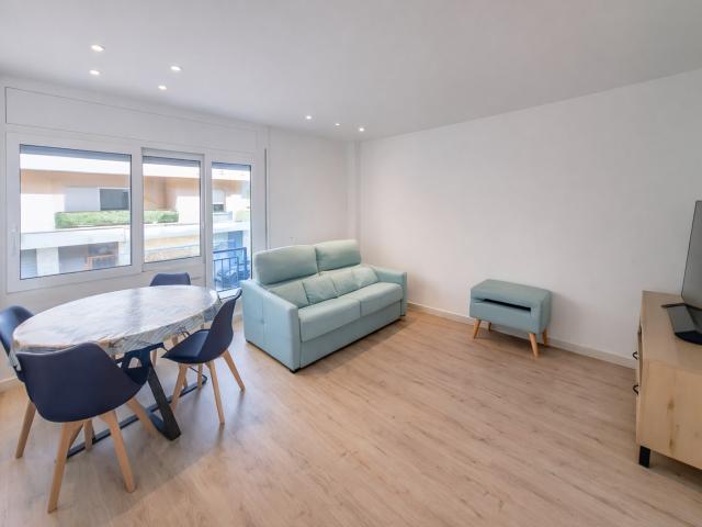 APARTAMENT DE LLOGUER AL PORT DE LLANÇÀ