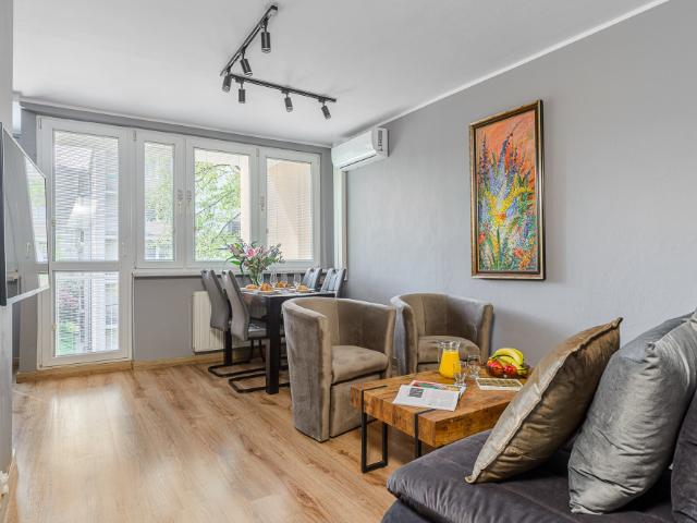 Apartament Gierymskiego