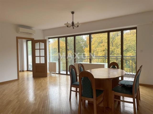 Apartament przy Łazienkach