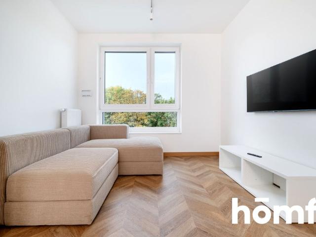 Apartament przy Manufakturze z widokiem na park Łódź, Bałuty