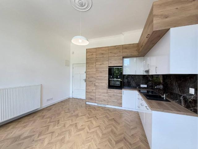 Polecam studio w prestiżowej kamienicy centrum Tarnowa