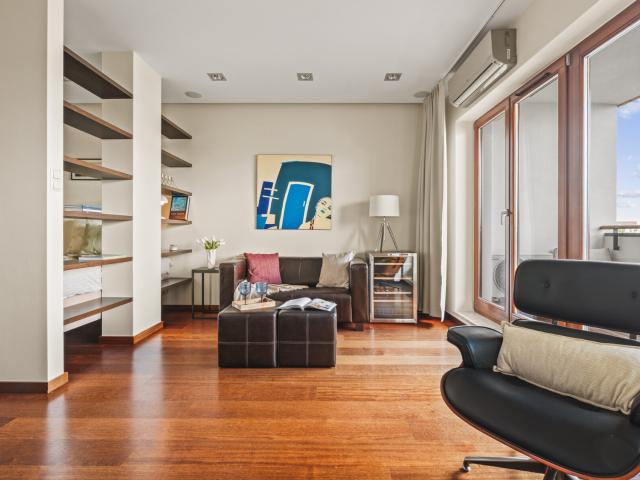 Apartament typu studio przy Polach Mokotowskich