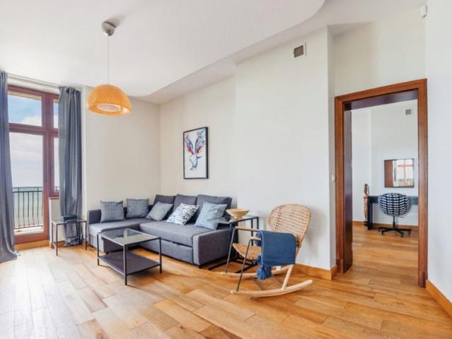Apartament z 3 sypialniami, Traugutta 8/5