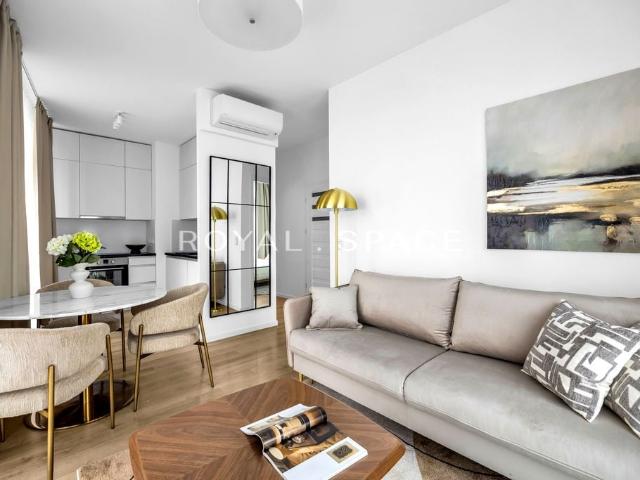 Apartament z dwoma balkonami i garażem | Wola Warszawa